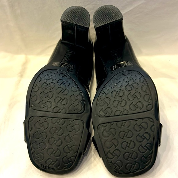 Dexter Women's Black Patent Leather Heels - Picture 6 of 6